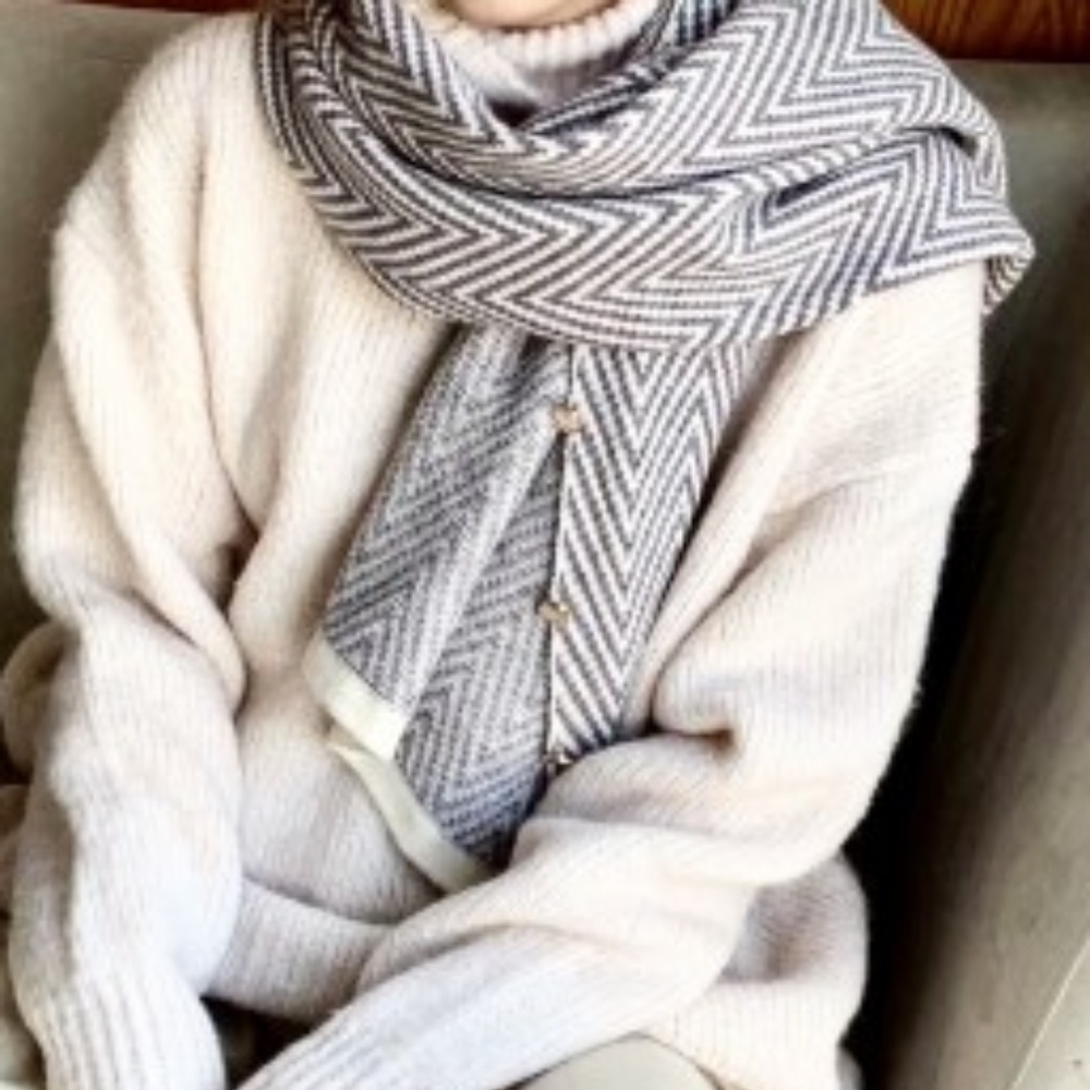 Wavy Print Shawl/Scarf